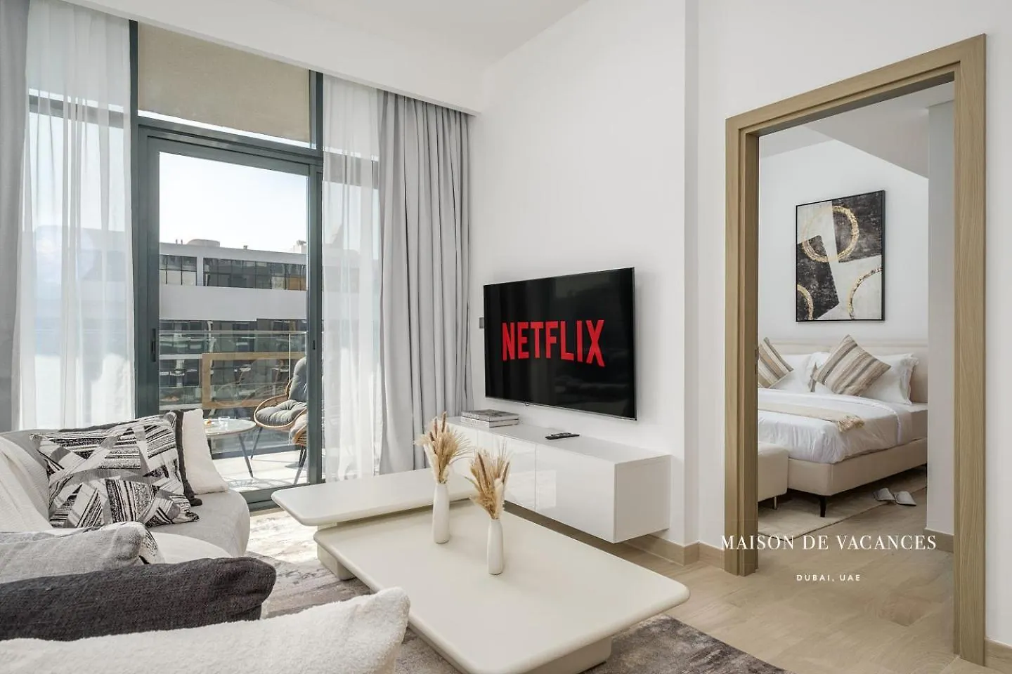 Spacious Corner 1 Bedroom 10Mins From Dubai Mall