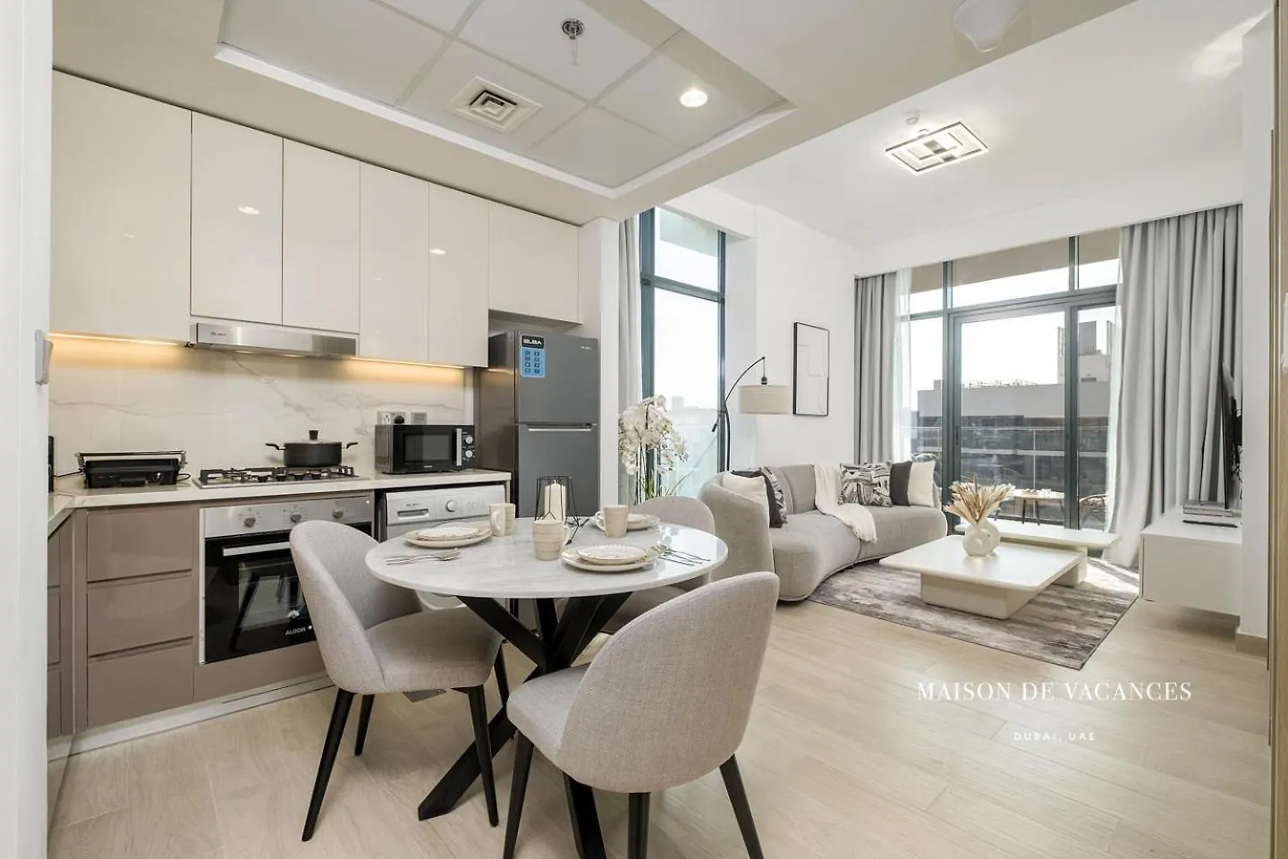 Spacious Corner 1 Bedroom 10Mins From Dubai Mall 0*,  Spojené arabské emiráty